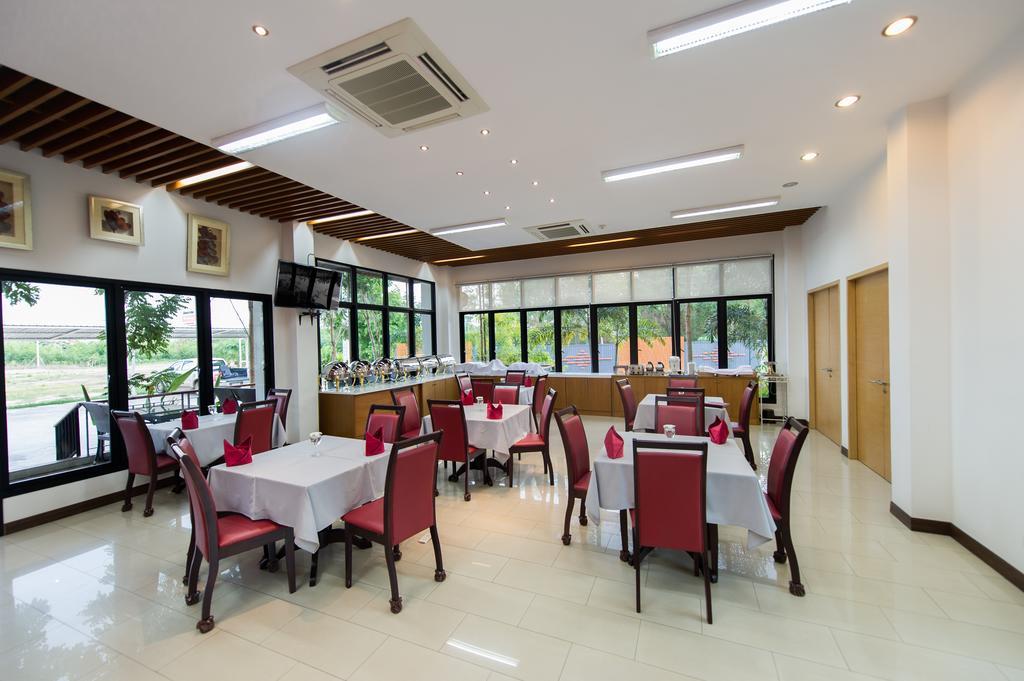 Mamaison Hotel Buriram Kültér fotó